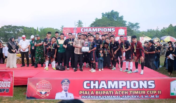 Final Tanpa Gol, Ribuan Warga Tumpah Ruah di Penutupan Piala Bupati Aceh Timur