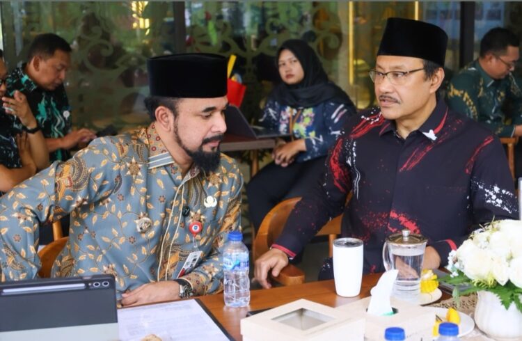Tak Mau Menunggu, Al-Farlaky Temui Mensos di Jakarta Perjuangkan Hak Korban Banjir