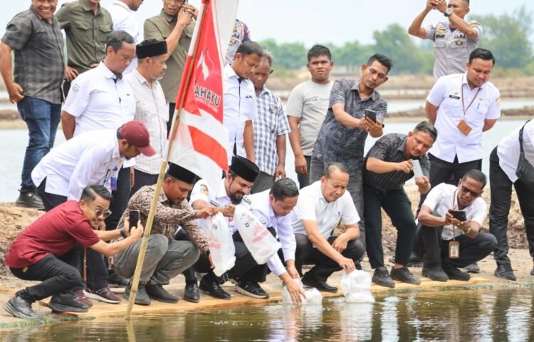 Dukungan KKP Tiba, Bupati Al-Farlaky: Ini Langkah Awal Pemulihan Perikana di Aceh Timur