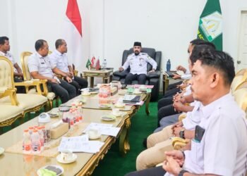 Respon Keluhan Warga, Bupati Al-Farlaky Panggil Direktur PDAM dan Bentuk Tim Audit